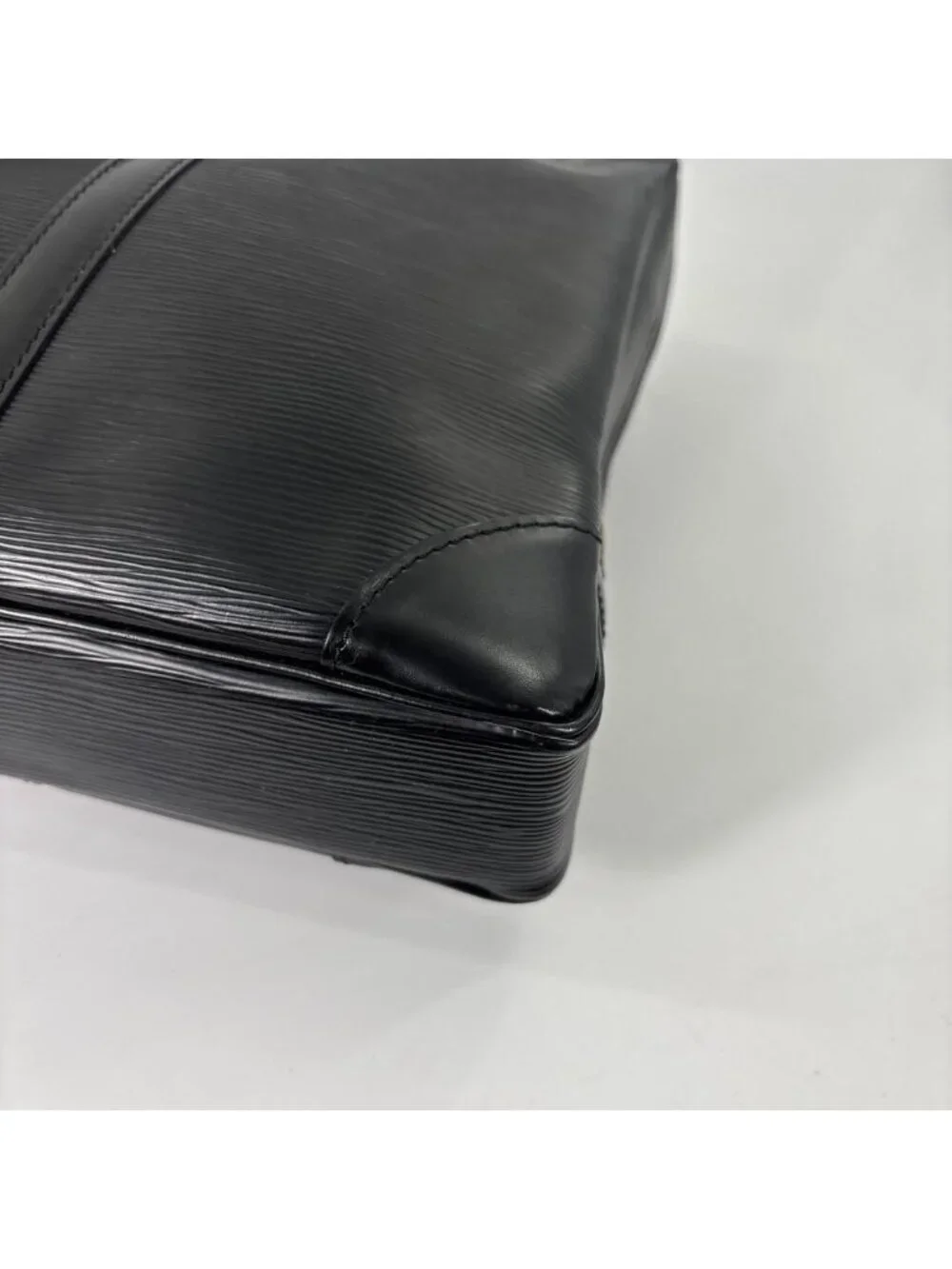 Louis Vuitton Epi Porte Document Voyage